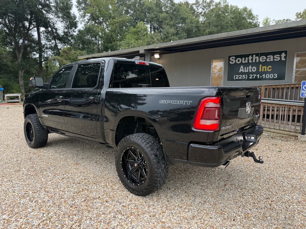 Photo 7 of this RAM 1500
