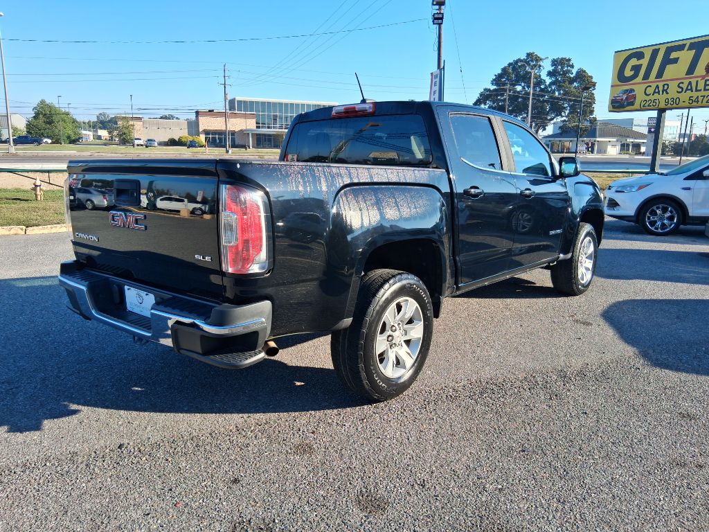 Photo 3 of this GMC CANYON