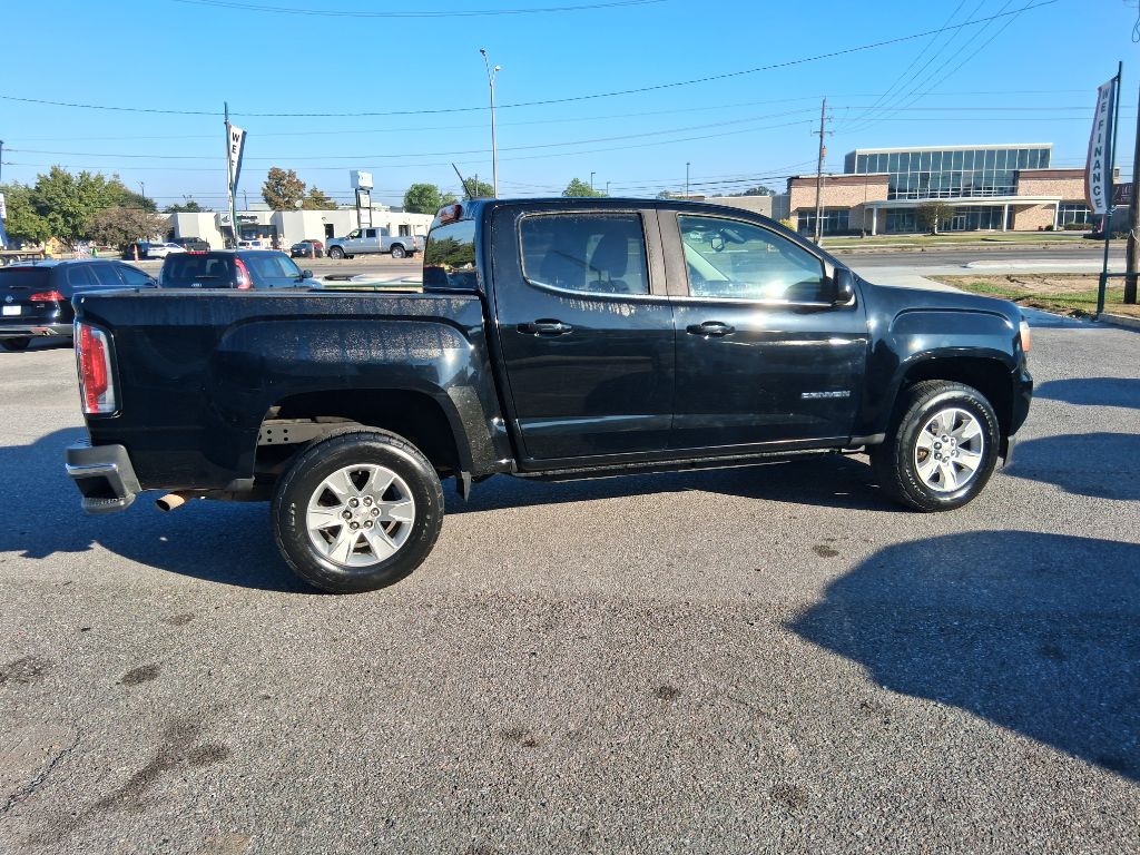Photo 5 of this GMC CANYON