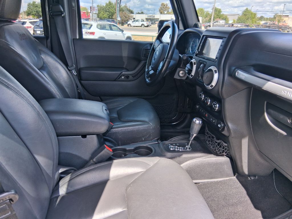 Photo 9 of this JEEP WRANGLER UNLIMI