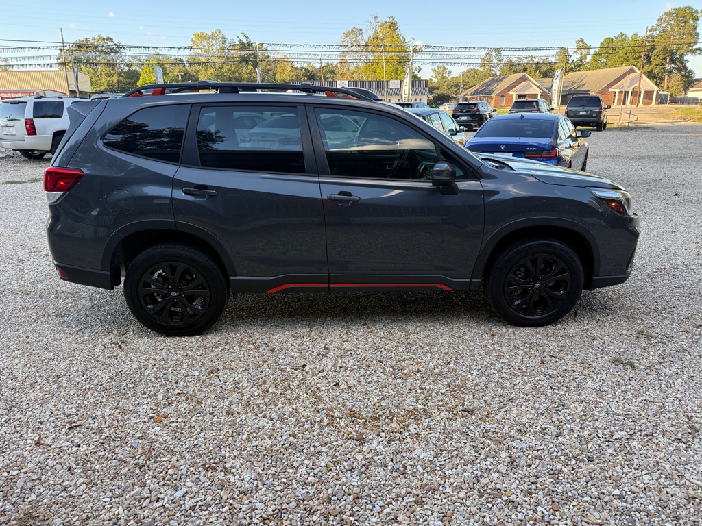 Photo 4 of this SUBARU FORESTER