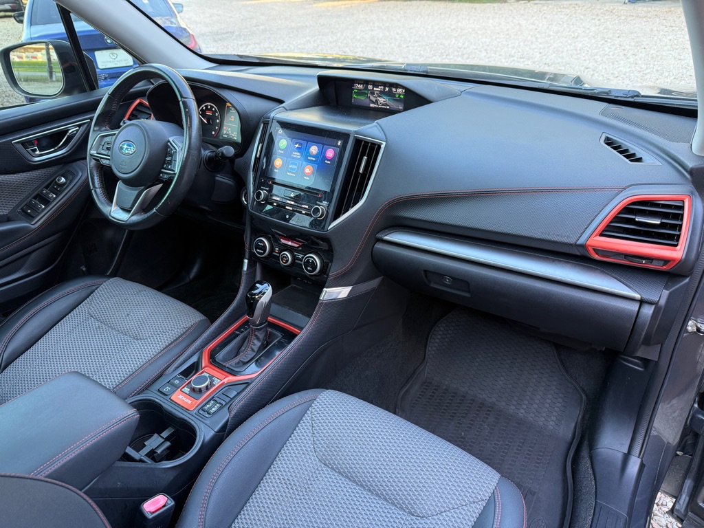Photo 15 of this SUBARU FORESTER