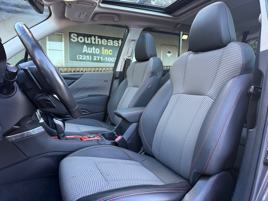 Photo 10 of this SUBARU FORESTER