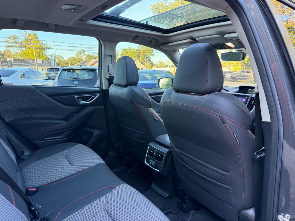 Photo 17 of this SUBARU FORESTER