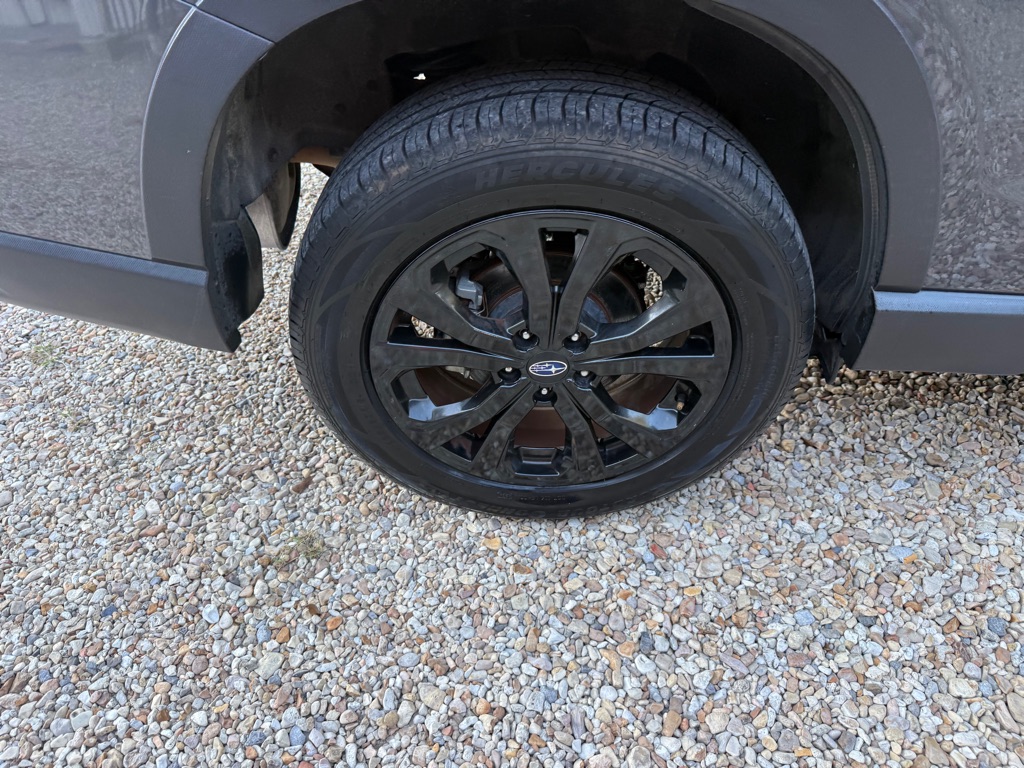 Photo 29 of this SUBARU FORESTER