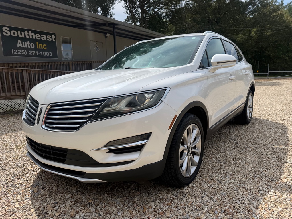 Photo 29 of this LINCOLN MKC