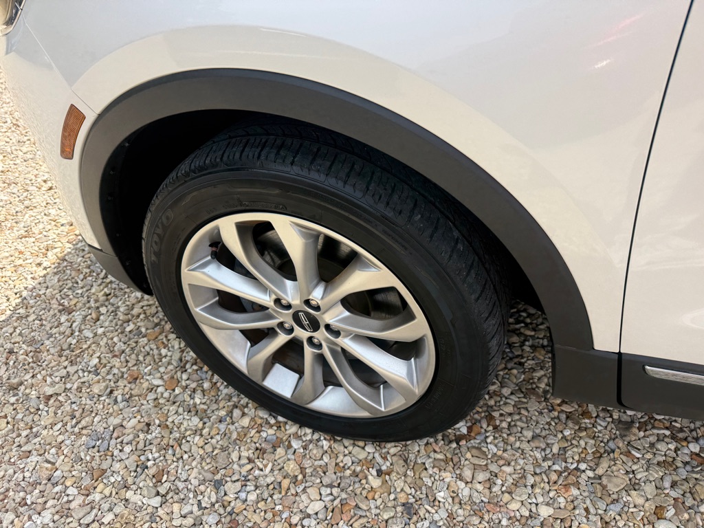 Photo 27 of this LINCOLN MKC