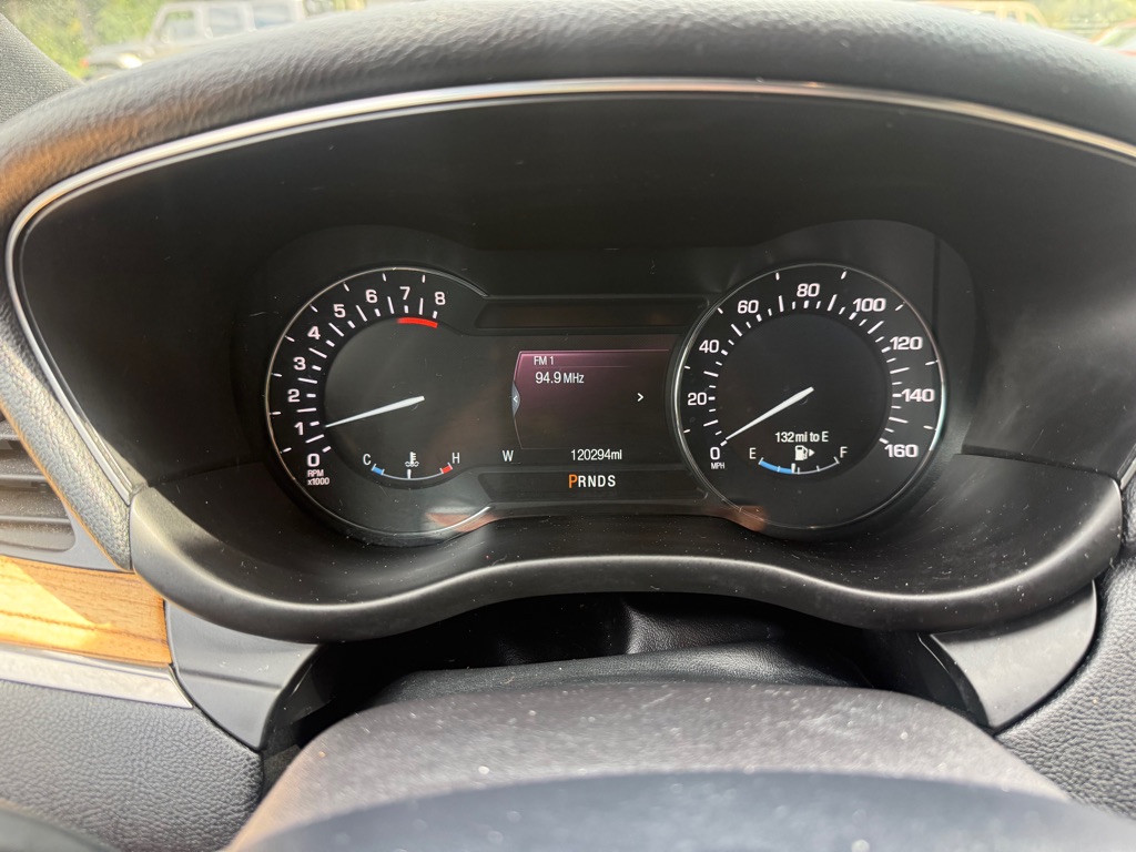 Photo 22 of this LINCOLN MKC