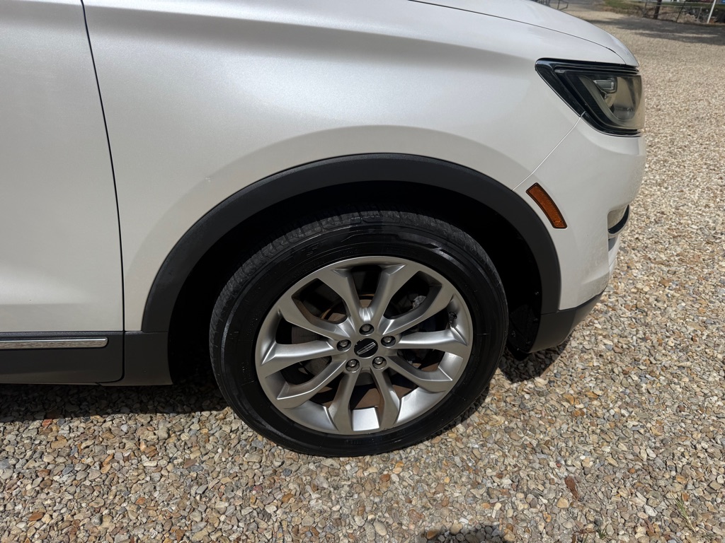 Photo 26 of this LINCOLN MKC