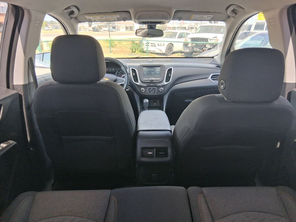 Photo 9 of this CHEVROLET EQUINOX