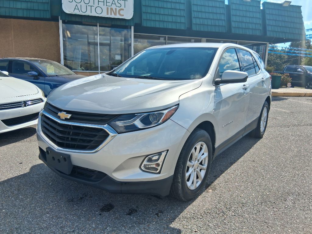 Photo 4 of this CHEVROLET EQUINOX