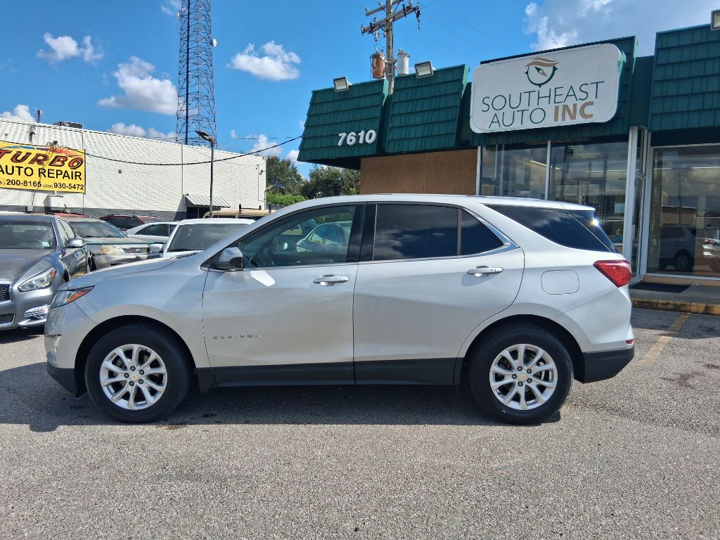 Photo 5 of this CHEVROLET EQUINOX