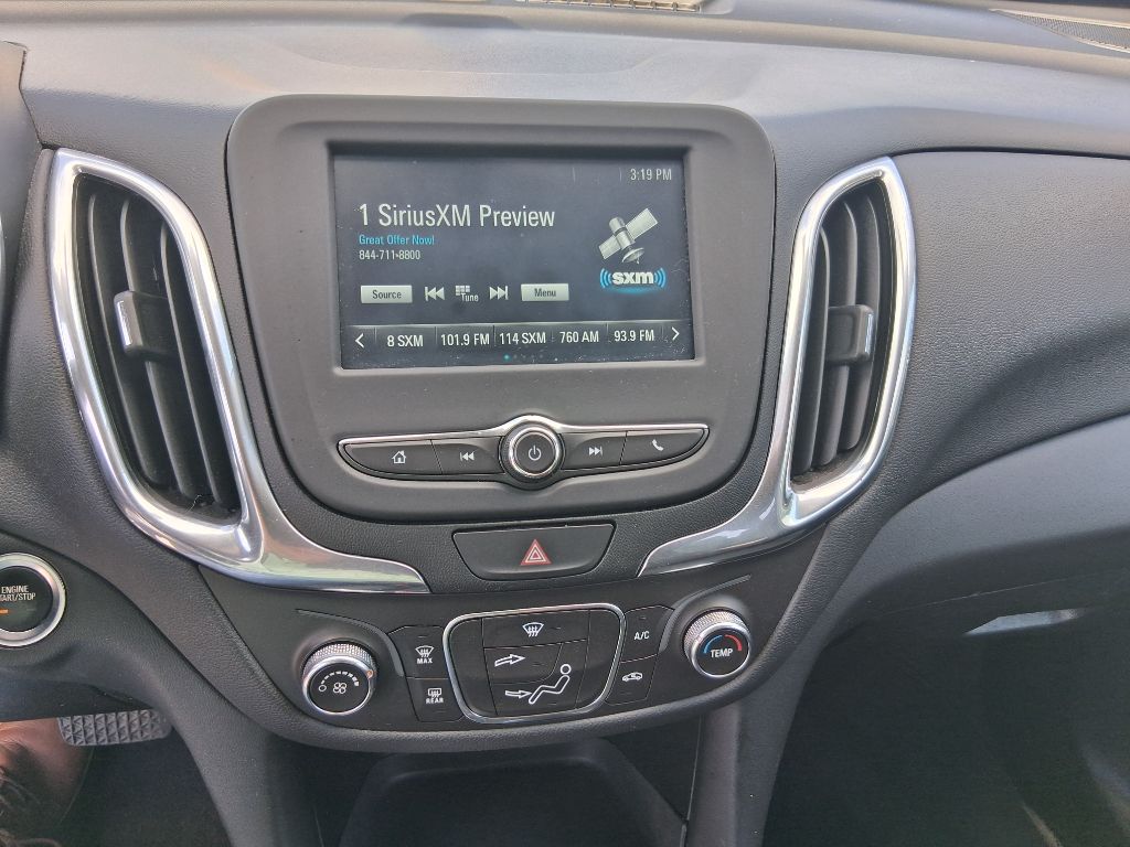 Photo 15 of this CHEVROLET EQUINOX