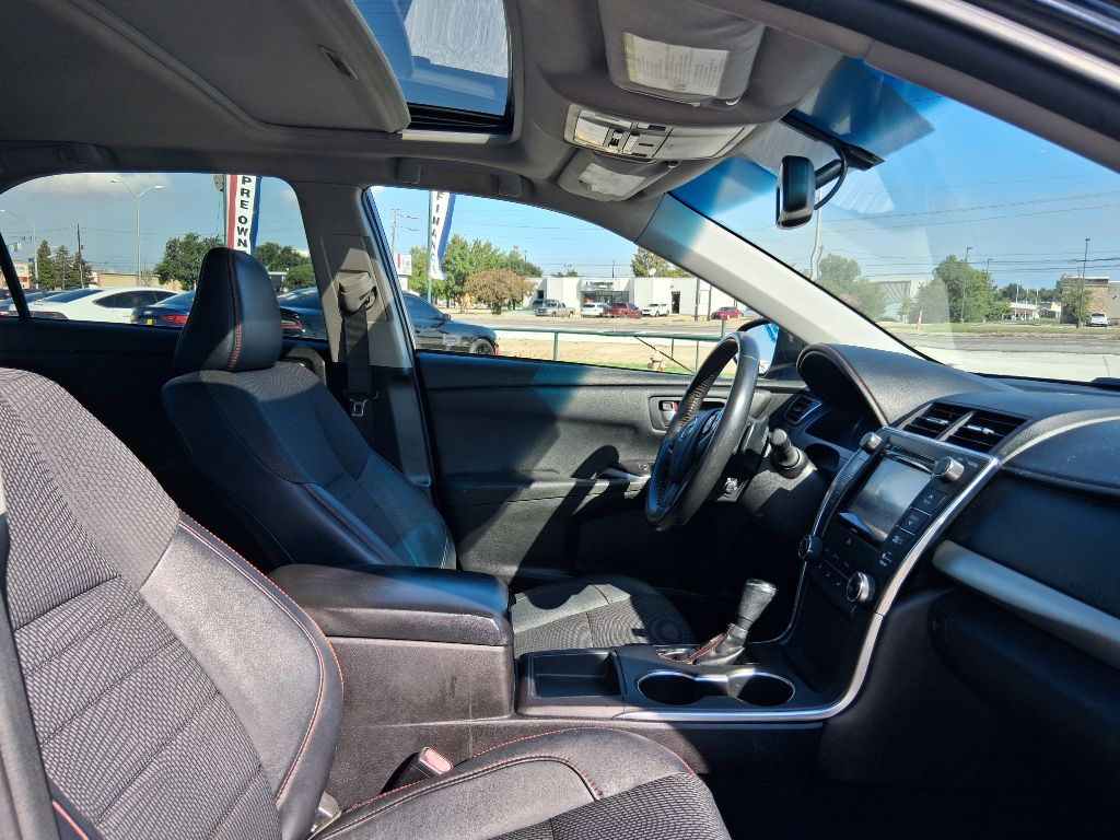 Photo 8 of this TOYOTA CAMRY
