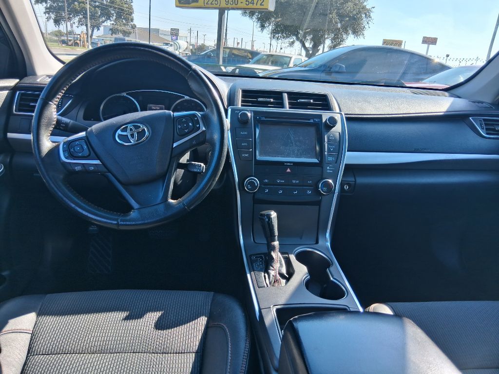 Photo 11 of this TOYOTA CAMRY