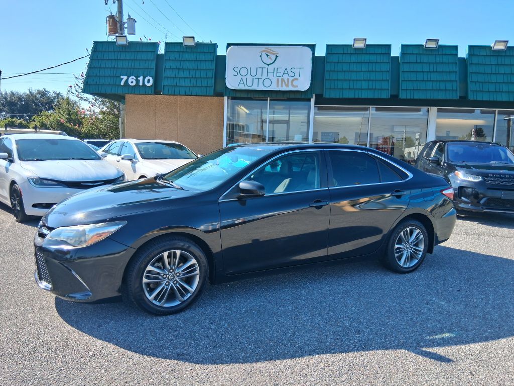 2017 TOYOTA CAMRY