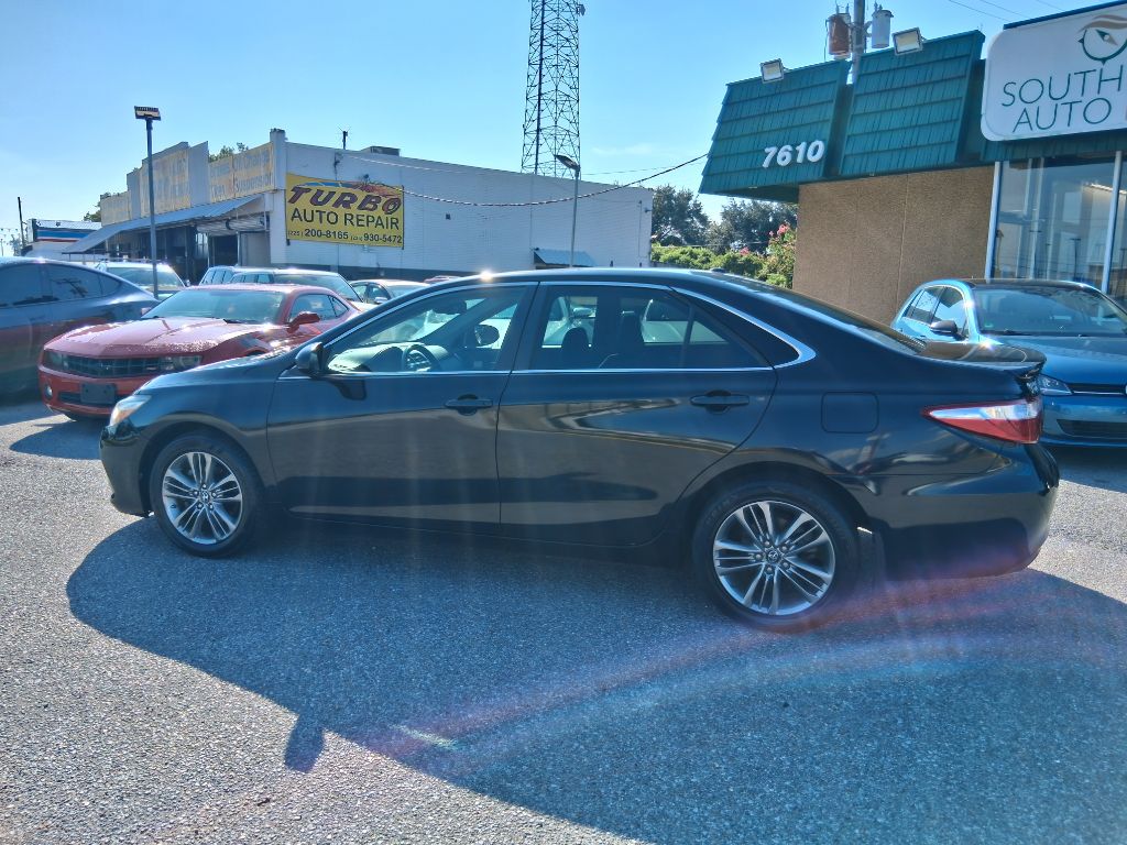 Photo 6 of this TOYOTA CAMRY