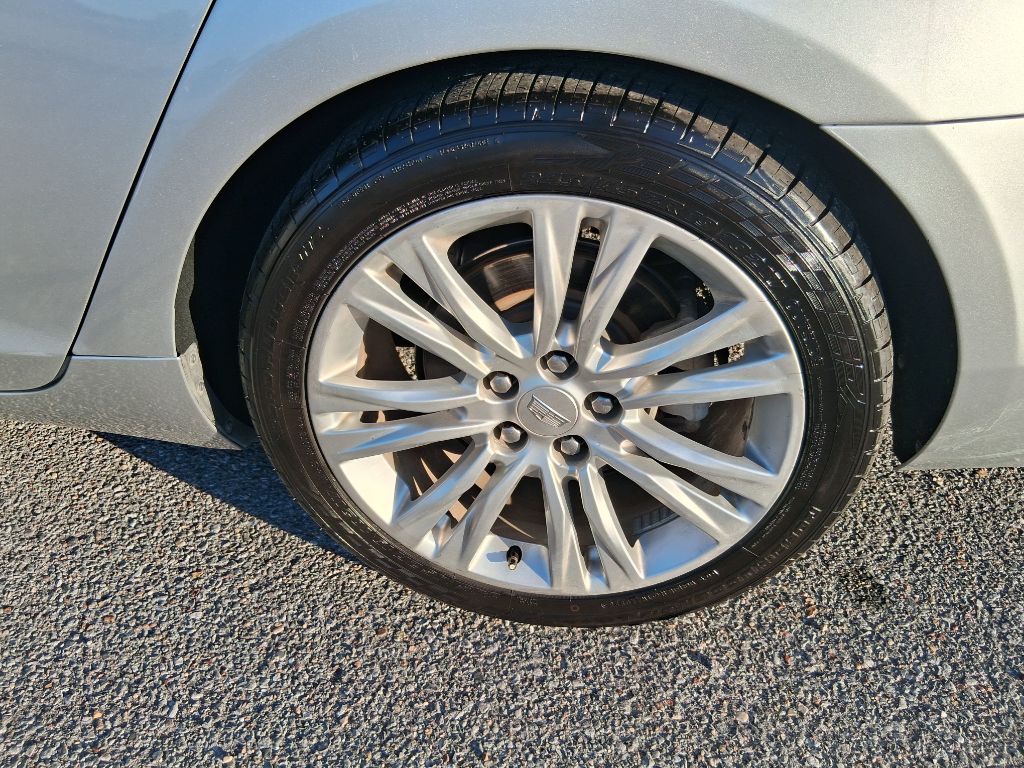 Photo 15 of this CADILLAC XTS