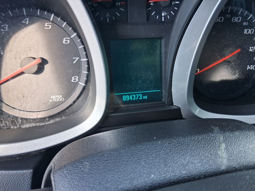 Photo 12 of this CHEVROLET EQUINOX