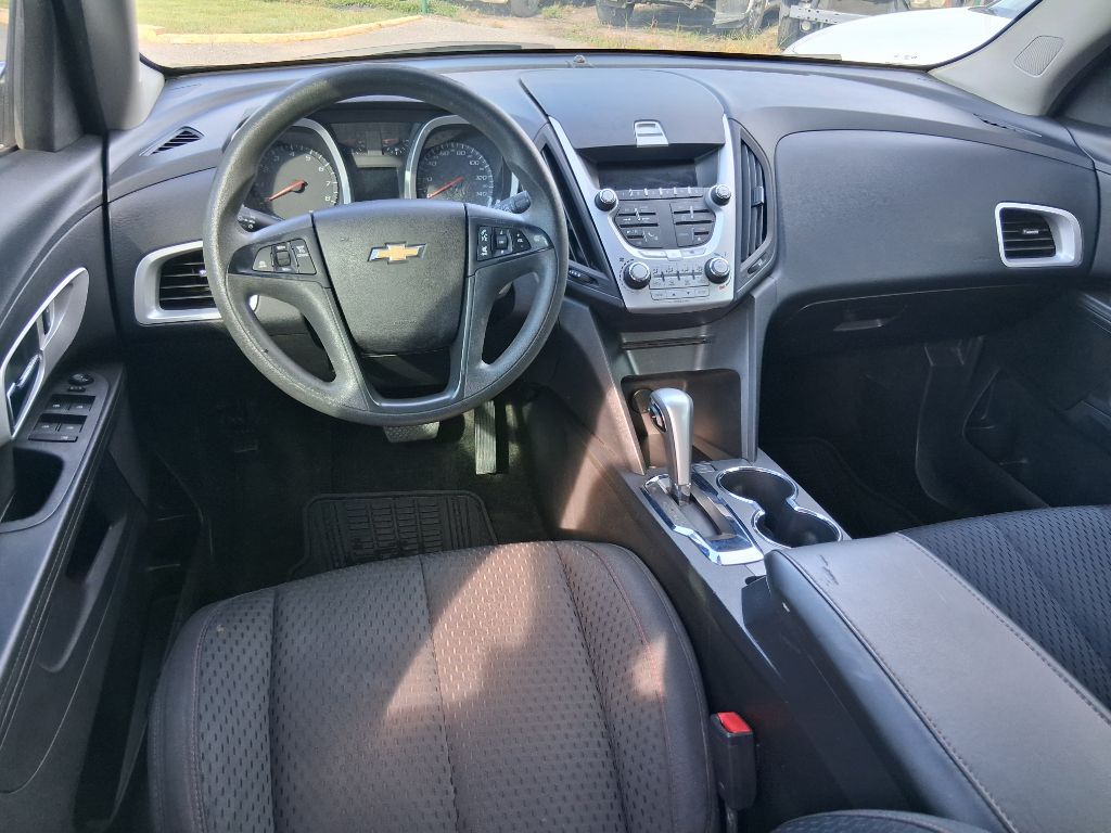 Photo 7 of this CHEVROLET EQUINOX