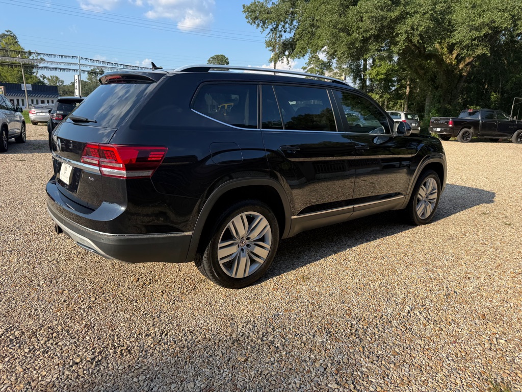 Photo 5 of this VOLKSWAGEN ATLAS