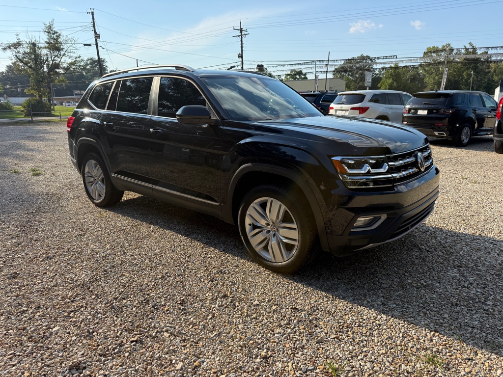 Photo 3 of this VOLKSWAGEN ATLAS