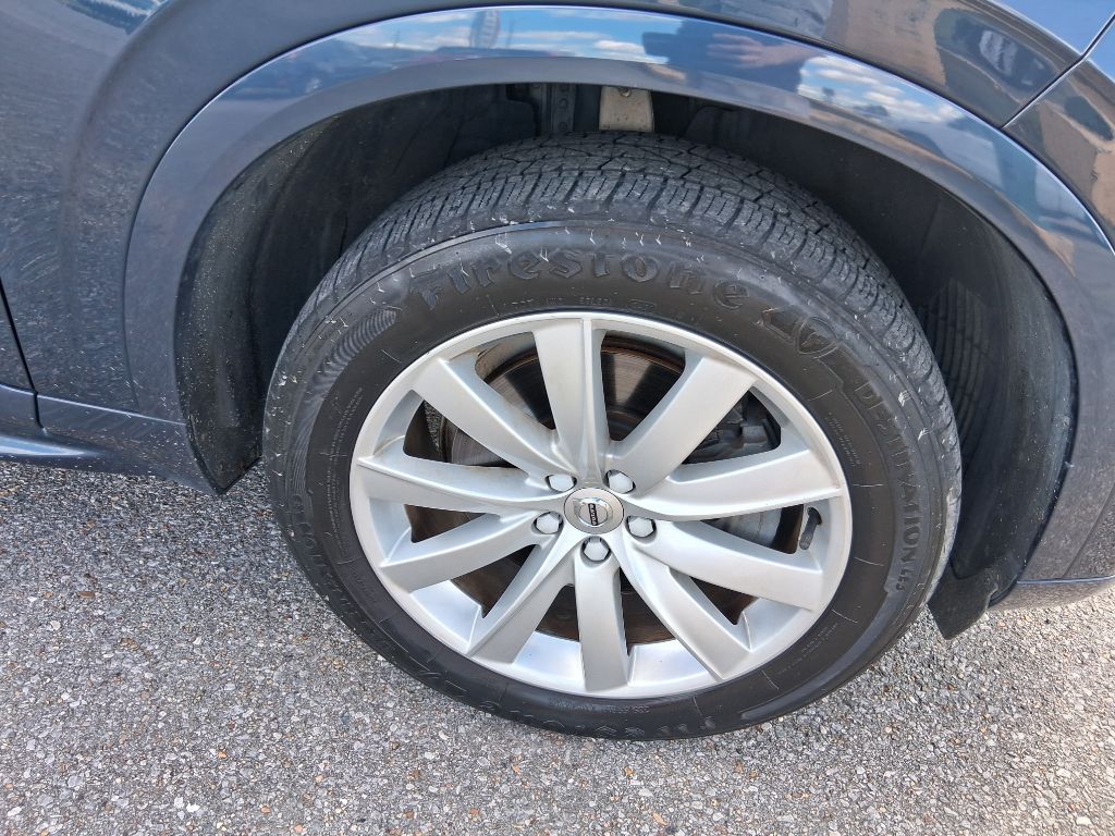 Photo 25 of this VOLVO XC90