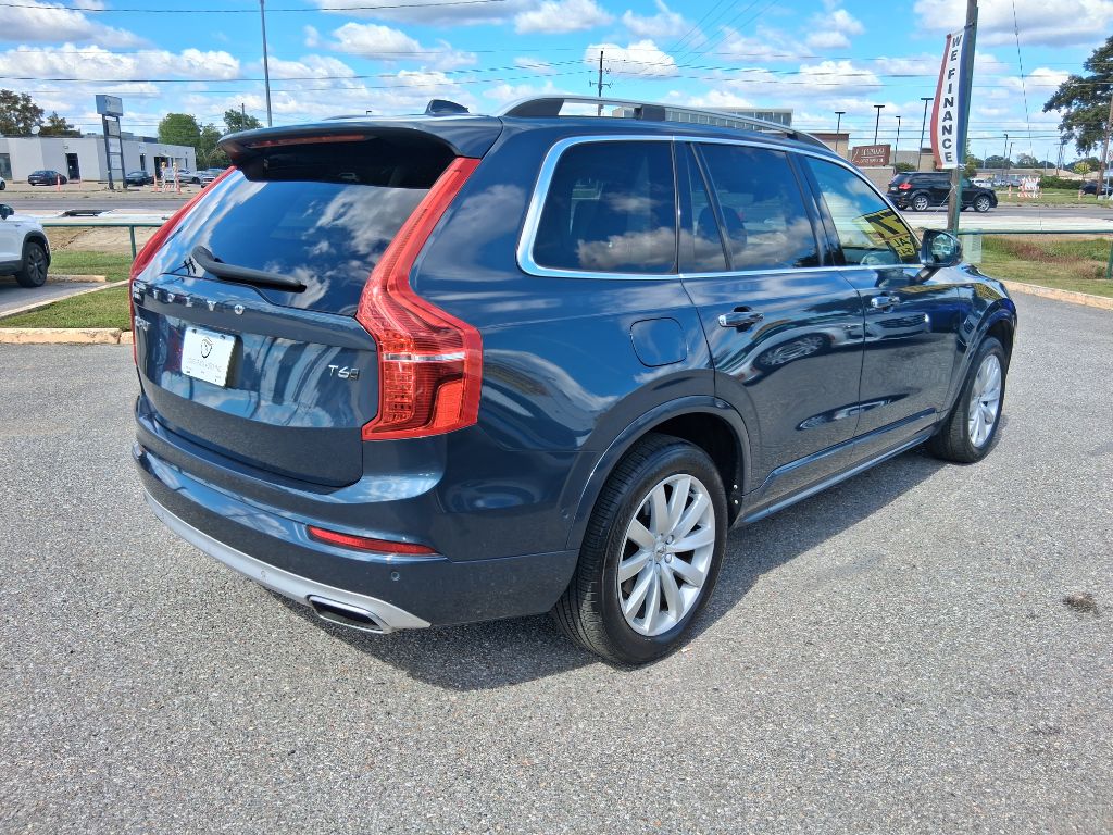 Photo 6 of this VOLVO XC90