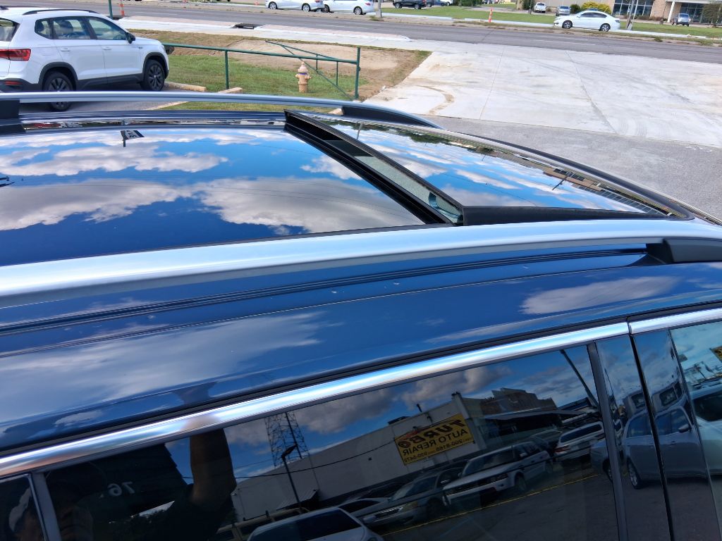 Photo 14 of this VOLVO XC90