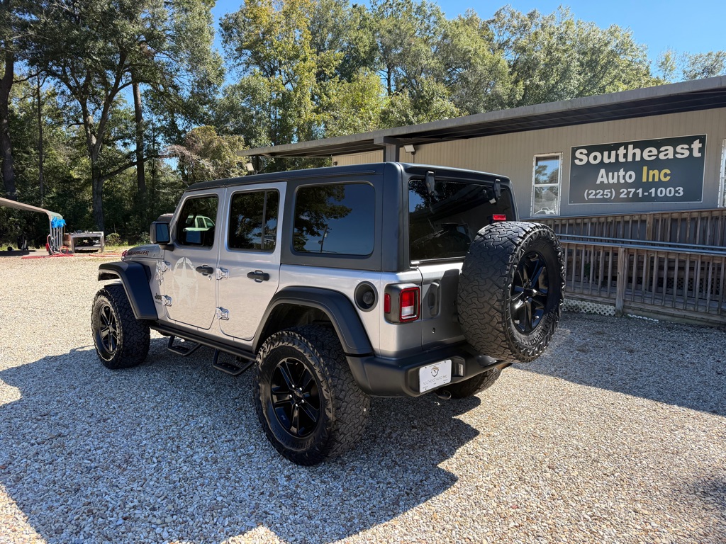 Photo 31 of this JEEP WRANGLER UNLIMI