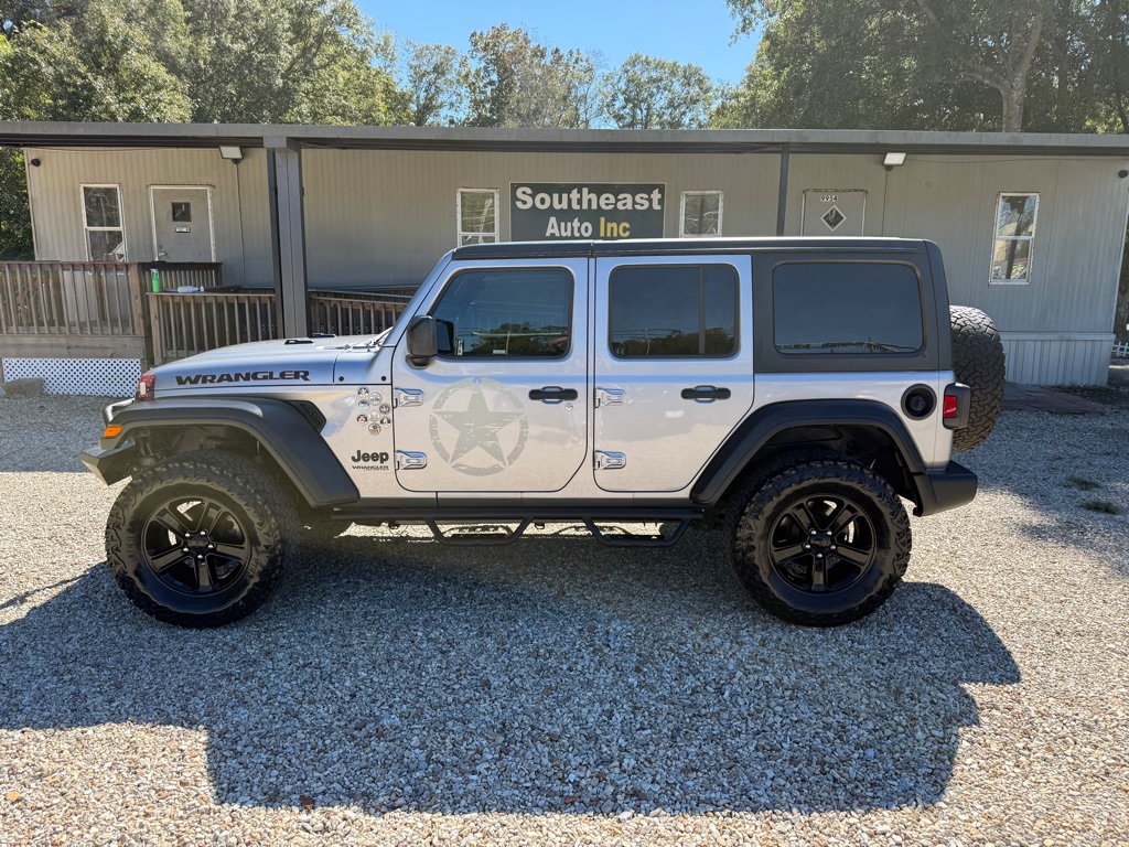 Photo 32 of this JEEP WRANGLER UNLIMI