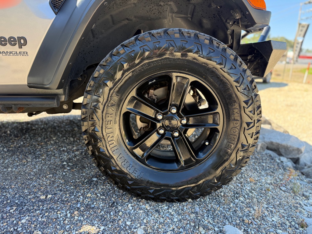 Photo 34 of this JEEP WRANGLER UNLIMI