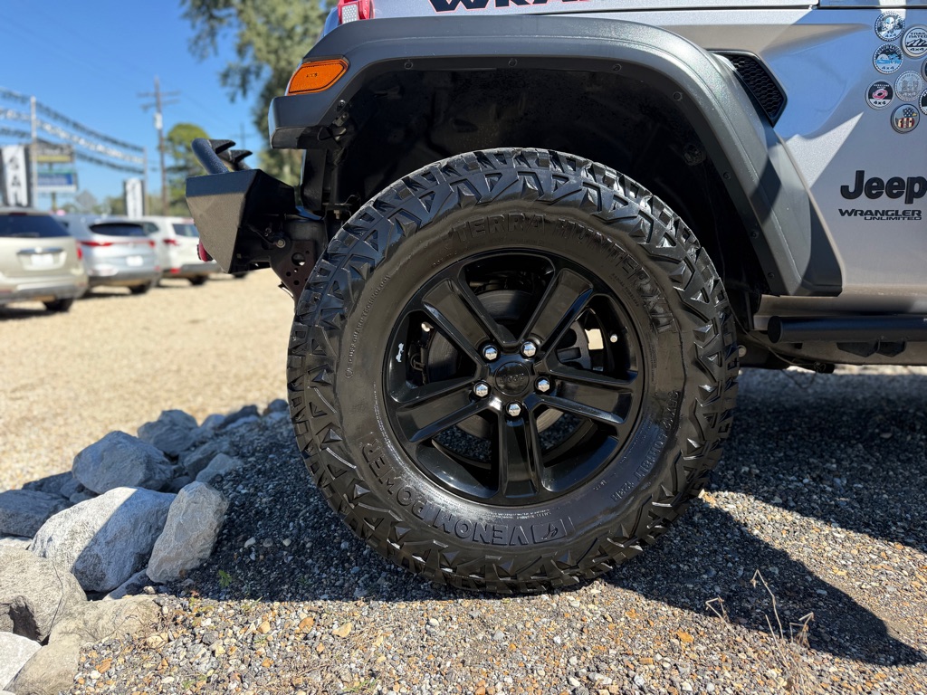 Photo 35 of this JEEP WRANGLER UNLIMI