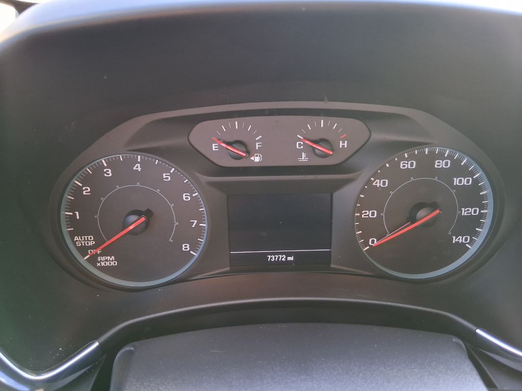Photo 12 of this CHEVROLET EQUINOX