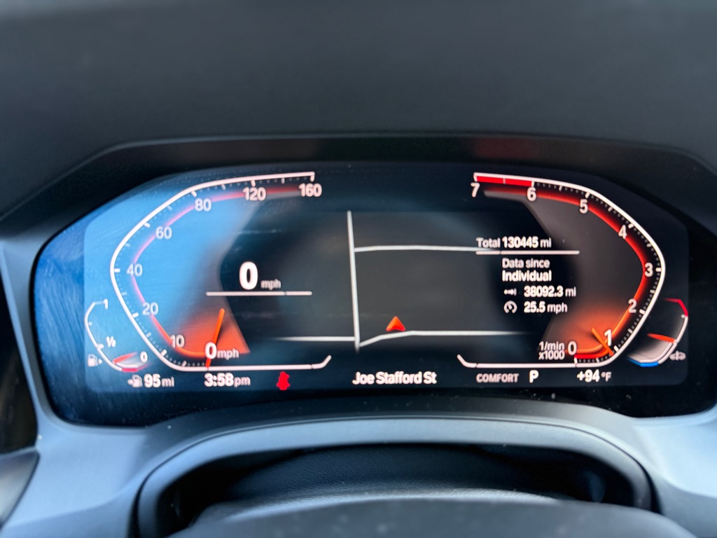 Photo 16 of this BMW 330I