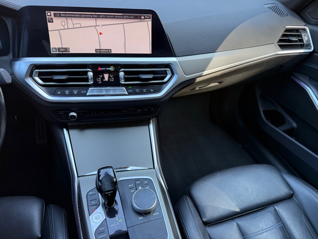 Photo 18 of this BMW 330I