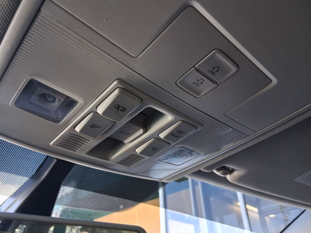 Photo 12 of this VOLKSWAGEN GOLF ALLTRACK