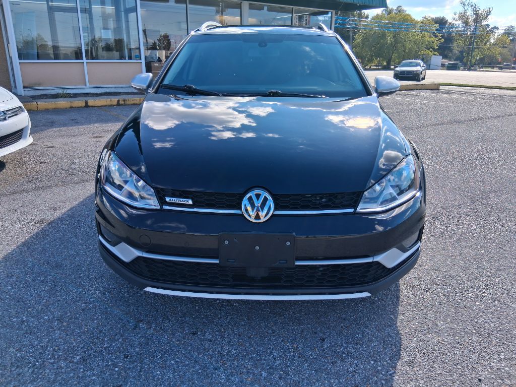 Photo 3 of this VOLKSWAGEN GOLF ALLTRACK