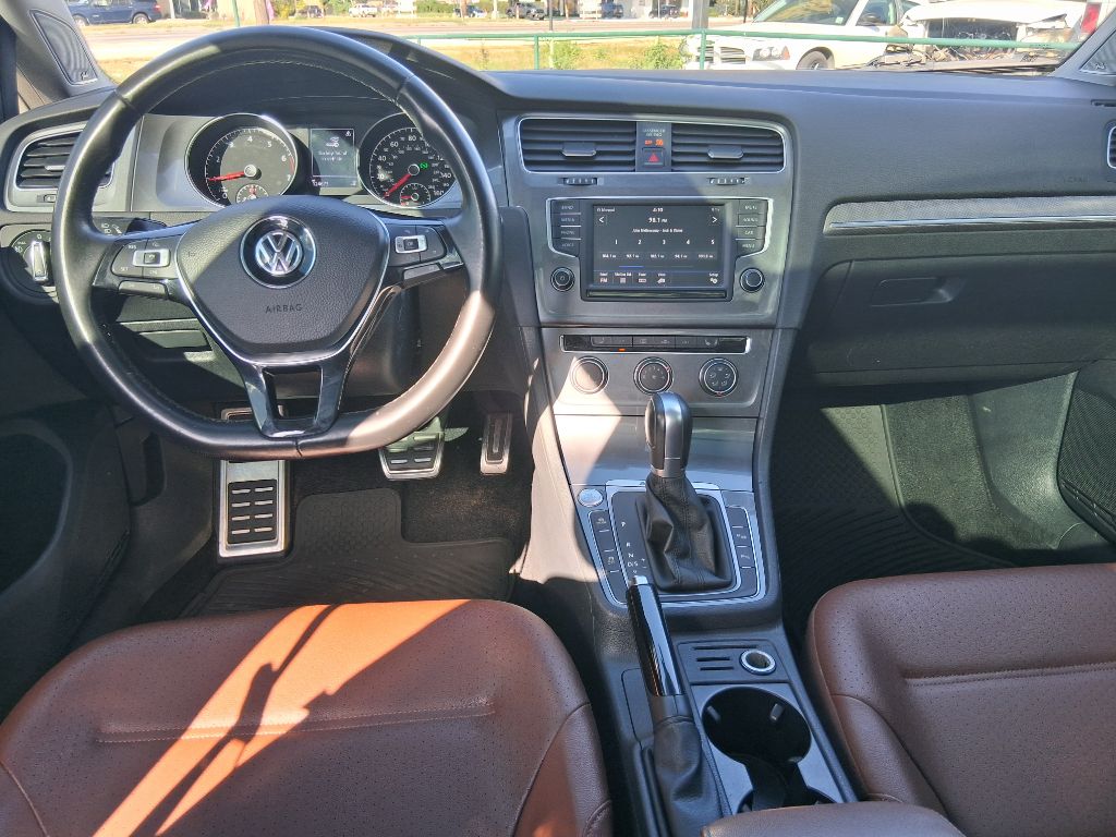 Photo 8 of this VOLKSWAGEN GOLF ALLTRACK