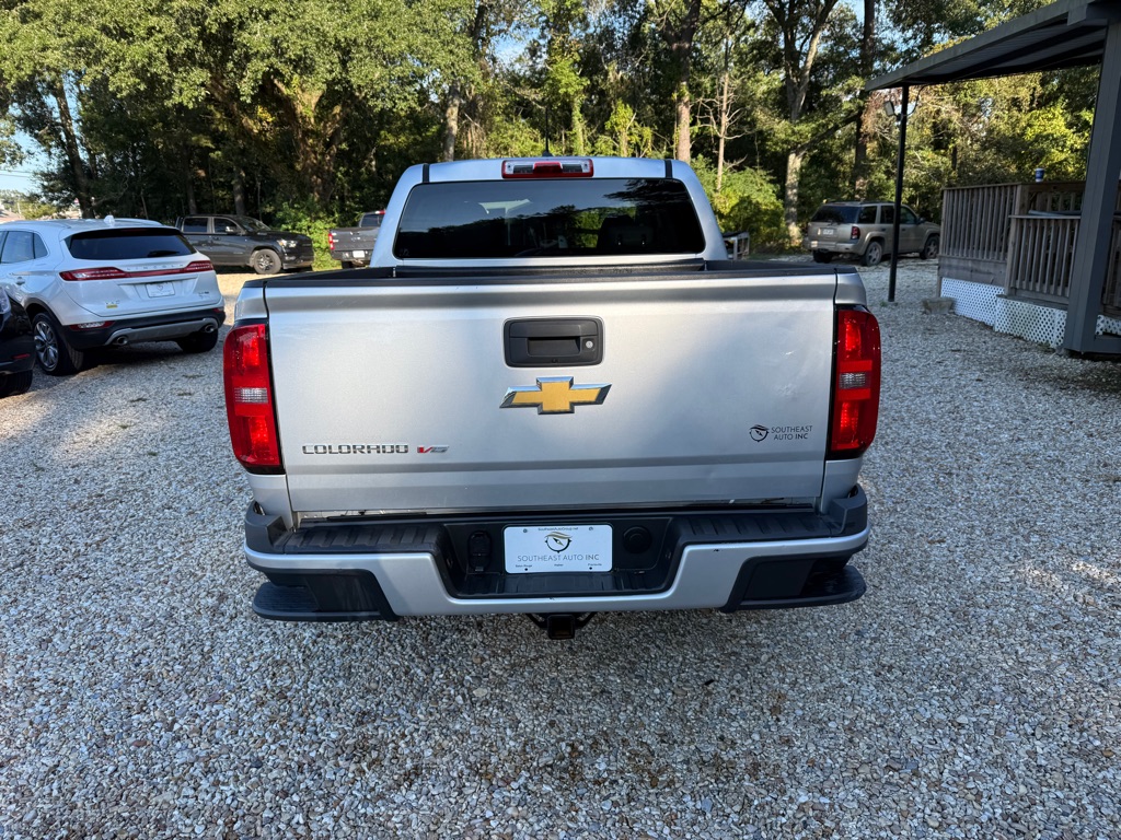Photo 6 of this CHEVROLET COLORADO