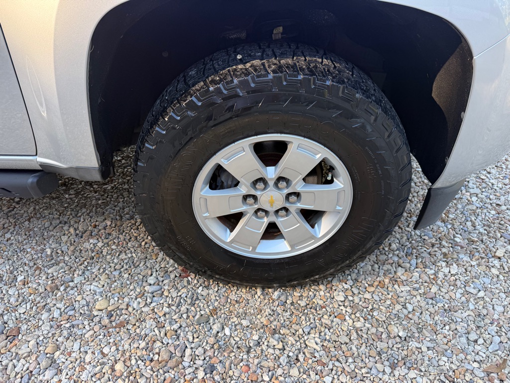 Photo 22 of this CHEVROLET COLORADO