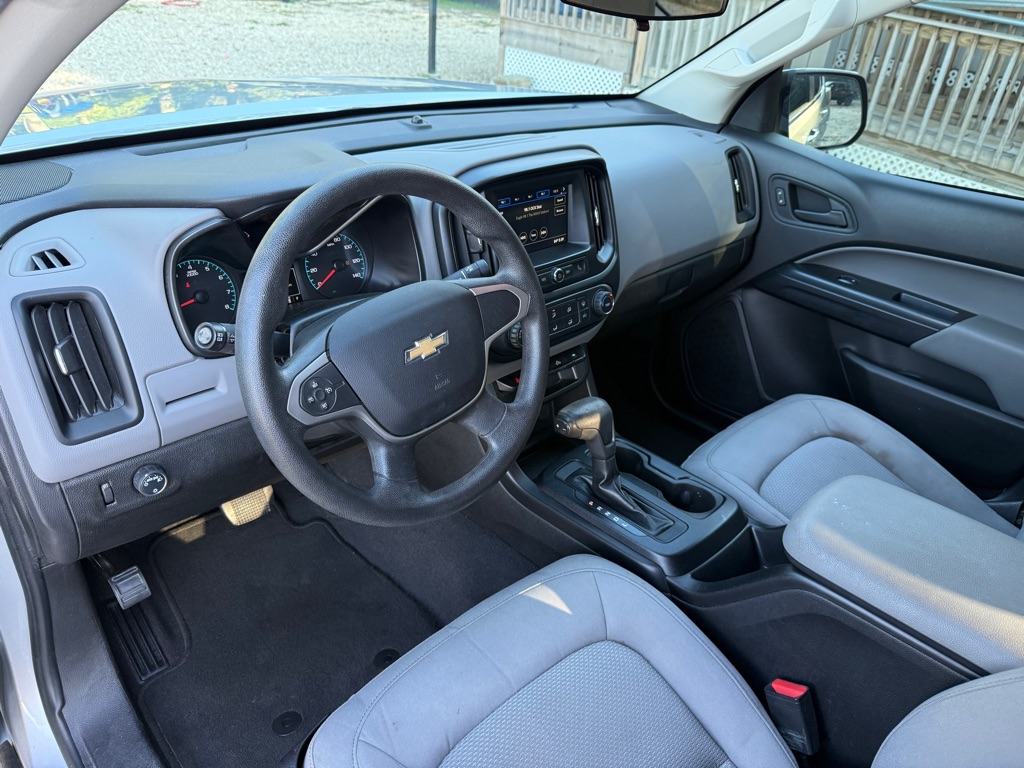 Photo 10 of this CHEVROLET COLORADO