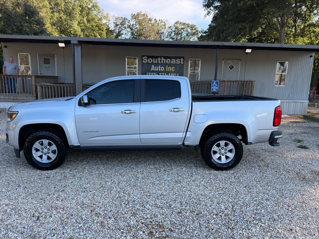 Photo 8 of this CHEVROLET COLORADO