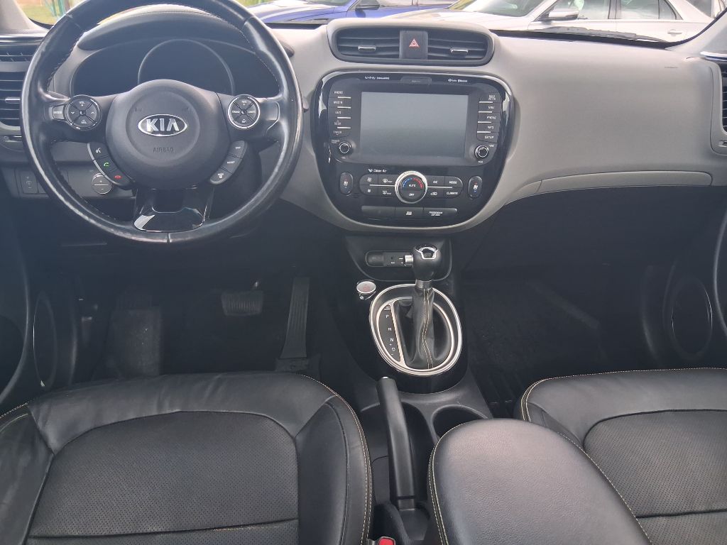Photo 13 of this KIA SOUL