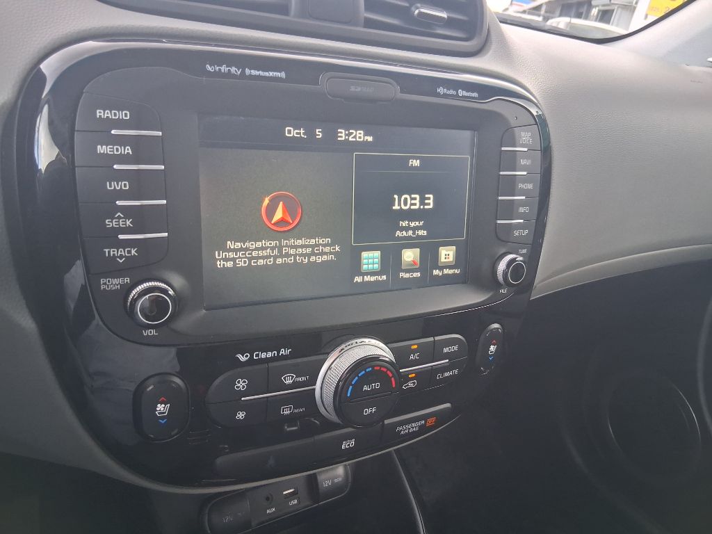 Photo 18 of this KIA SOUL