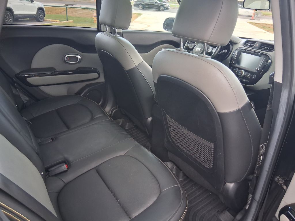 Photo 11 of this KIA SOUL