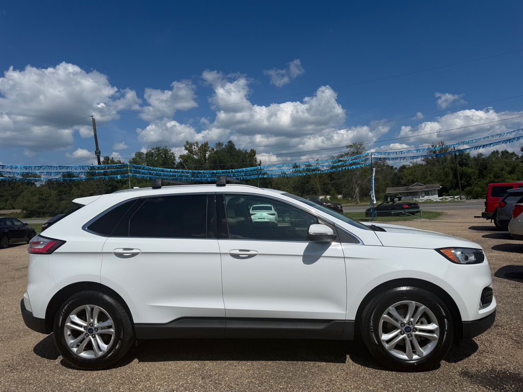 Photo 6 of this FORD EDGE