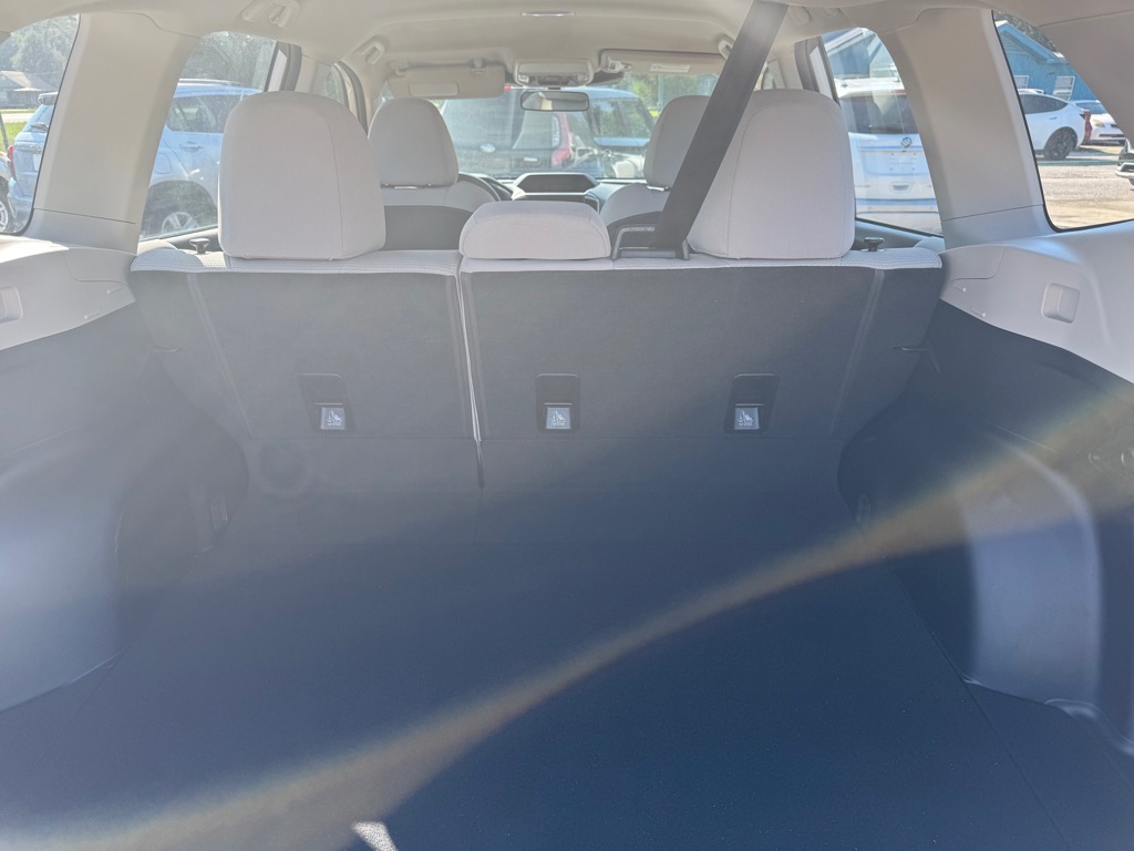 Photo 10 of this SUBARU FORESTER