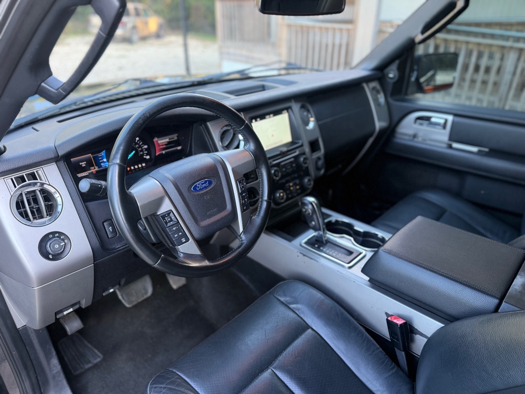 Photo 11 of this FORD EXPEDITION