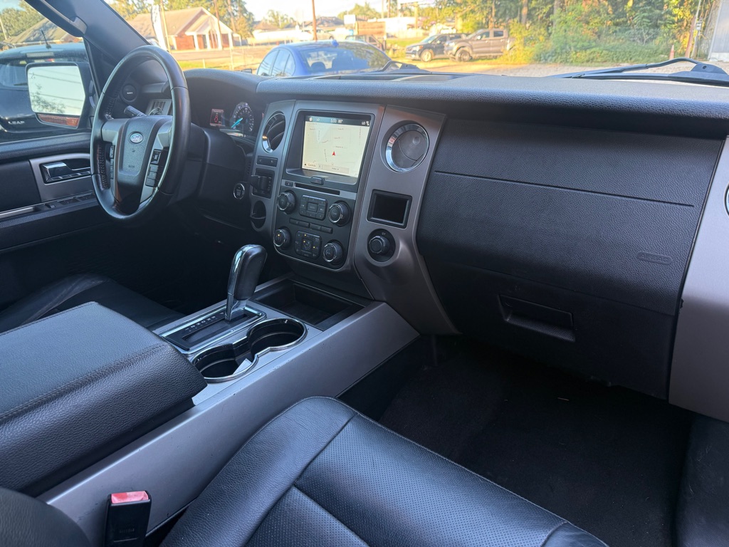 Photo 16 of this FORD EXPEDITION